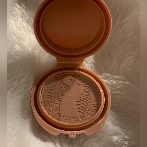 Tarte Amazonian Clay 12 hour blush in Paaarty - Picture 5 of 7